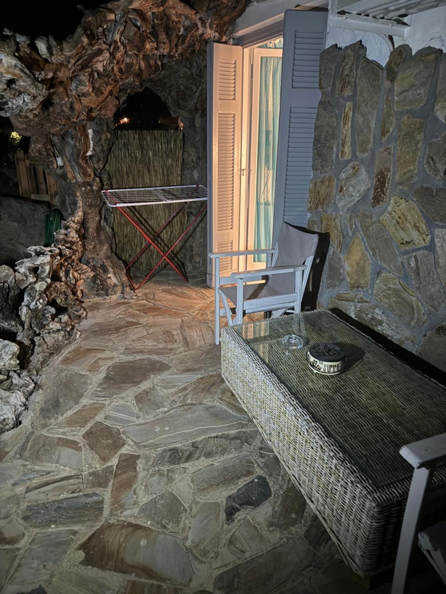 The Other Side Of The Island By Patitiri Country house